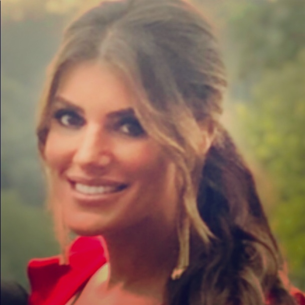 Meet your Posher, Stephanie